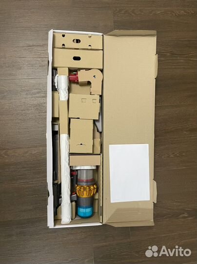 Пылесос Dyson V15 Detect Total Clean Extra