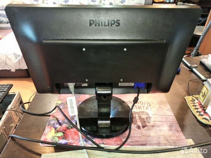Монитор Philips 19 дюймов