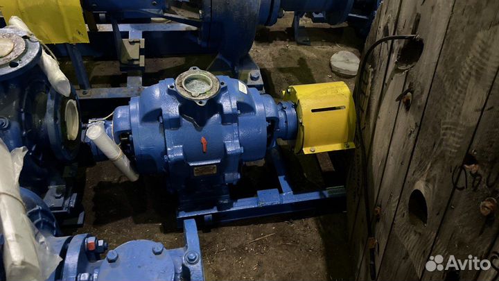 Насос вакуумный ввн1-0.75 Ливгидромаш