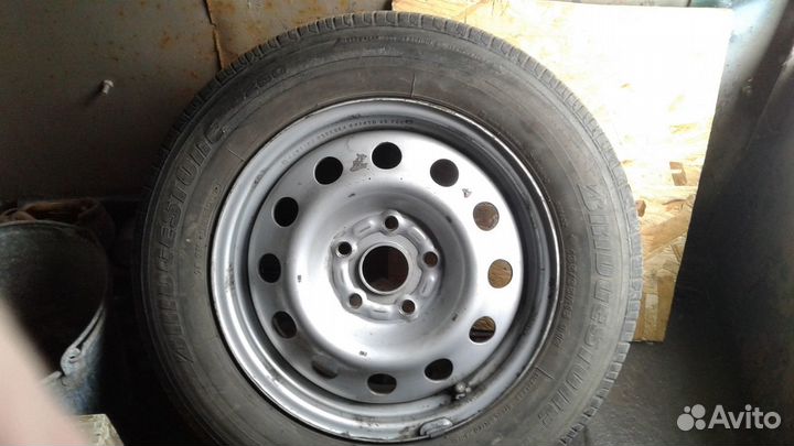 Продам колеса летние в сборе Bridgestone B250 R15