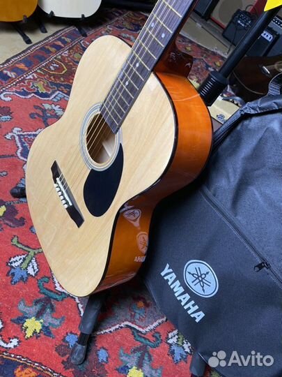 Гитара с Чехлом Ямаха + Мидиаторы