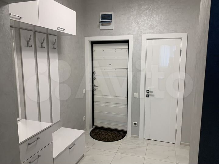 2-к. квартира, 55,6 м², 7/17 эт.