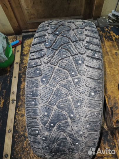 Pirelli Ice Zero 275/50 R20 T
