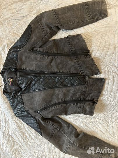 Три пакета вещей