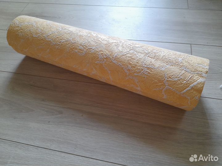 Украшение интерьера остатки декоративных обоев