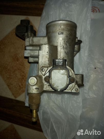 Дросельная заслонка toyota Mark 2 Chaser Cresta