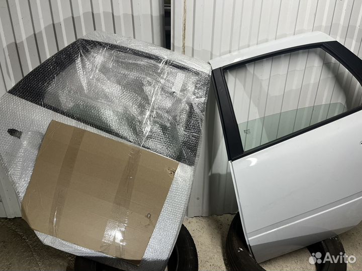 Задняя дверь LADA granta