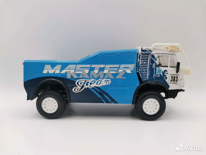 Модель автомобиля Kamaz Rally Master 1:43 Элекон
