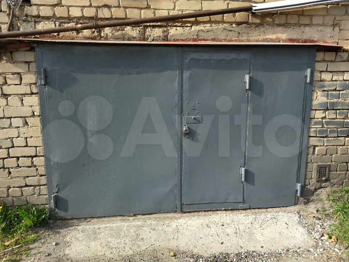 Гараж, > 30 м²