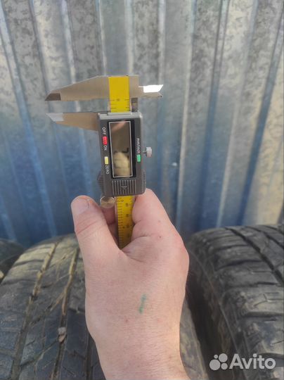 Yokohama Geolandar A/T G015 265/75 R16