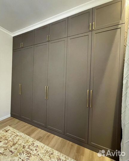 Встроенный шкаф