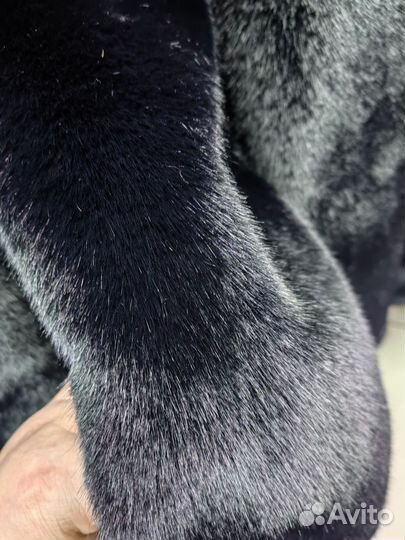 Шубы эко меха Длина 110 Размер44 46 48 50 52 54