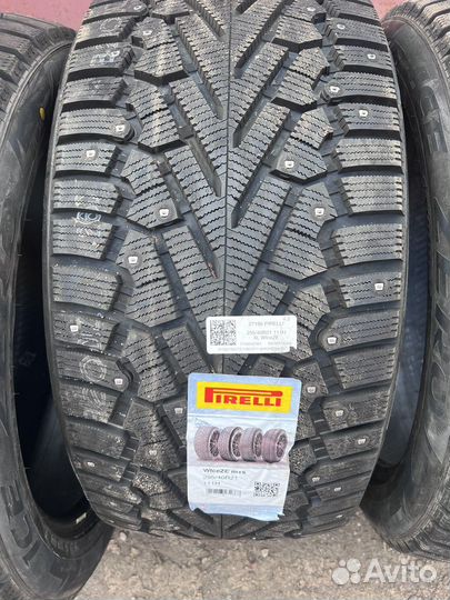 Pirelli Ice Zero 295/40 R21