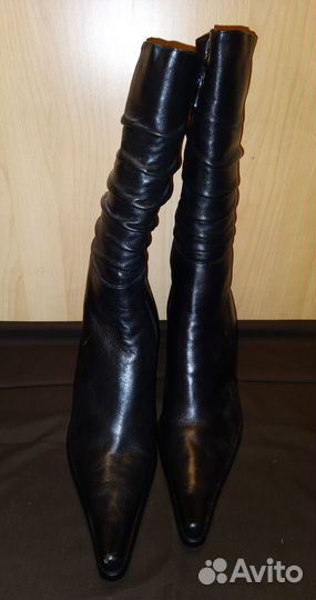 Женские черные сапоги
