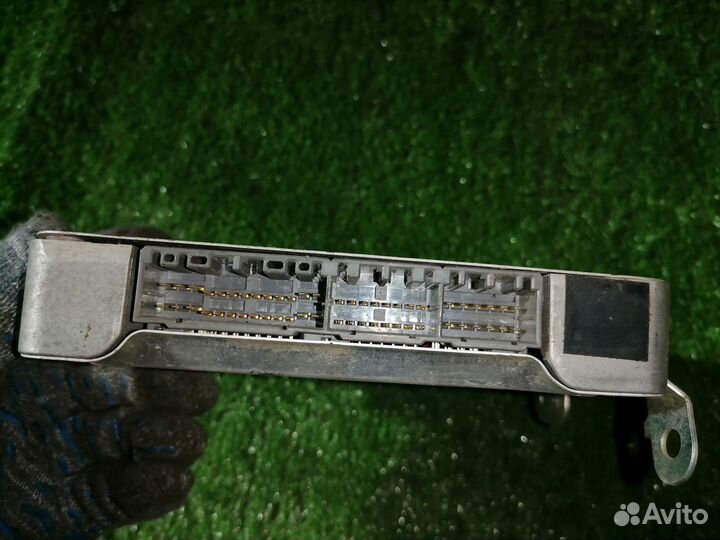 Блок управления двигателем 89661-12840 Toyota Coro