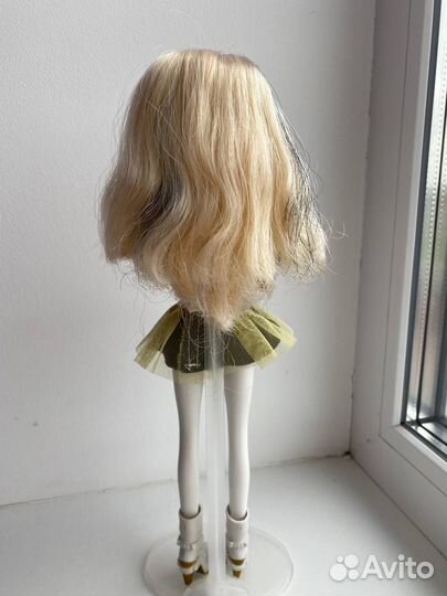 Кукла Bratz