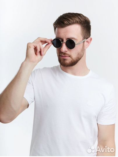 Модные солнцезащитные очки стимпанк