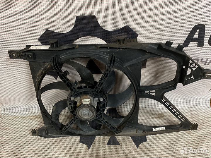 Вентилятор охлаждения радиатора Opel 24445190