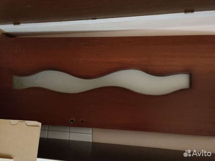 Продам межкомнатные двери бу, массив