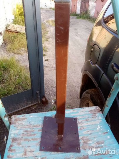 Детский стол с регулируемыми мет. ножками