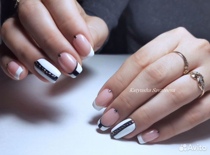 Наращивание ногтей, маникюр, педикюр