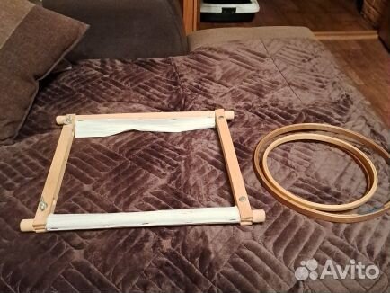 Станок для вышивания напольный