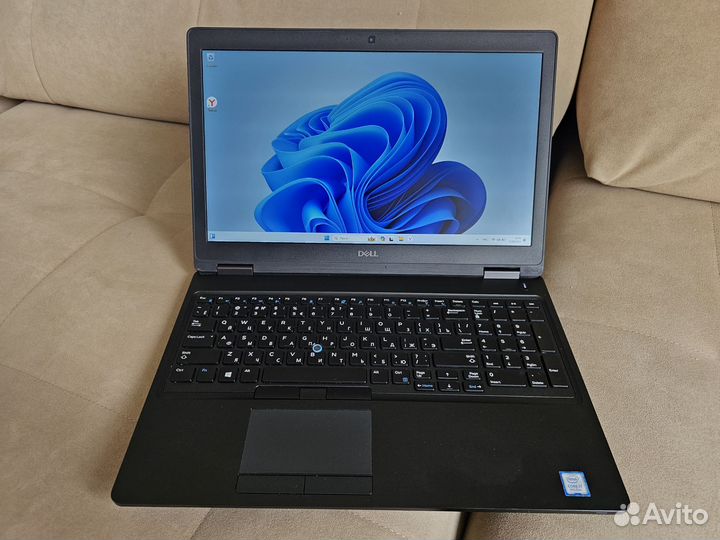 Ноутбук dell precision 3530 i7-8750H