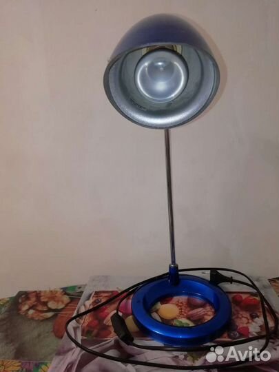 Лампа настольная
