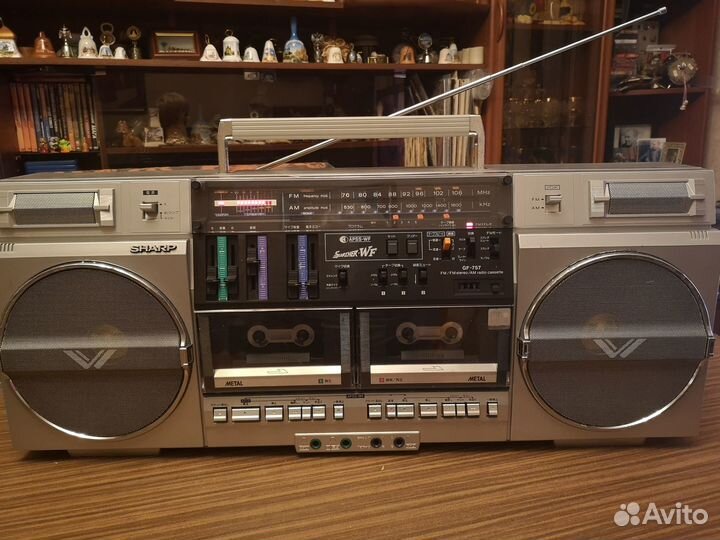 Кассетный магнитола sharp GF-757