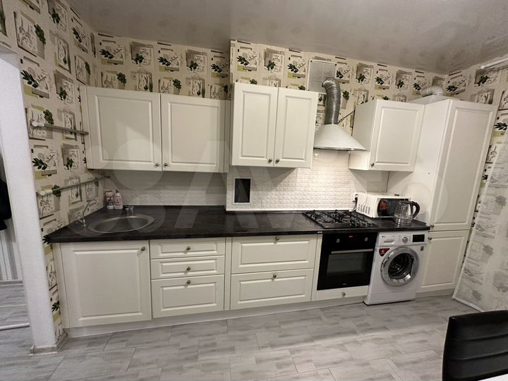 2-к. квартира, 56,8 м², 8/8 эт.