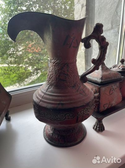 Посуда из металла, декоративная