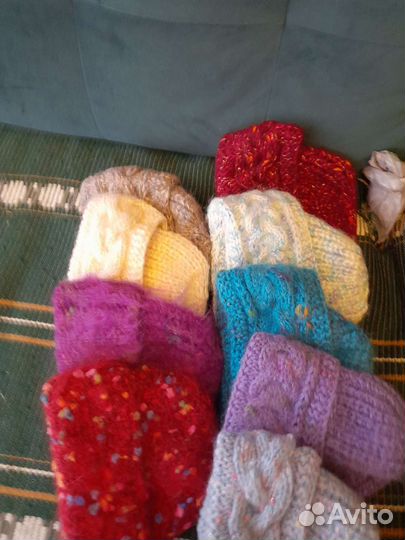 Шапки женские новые