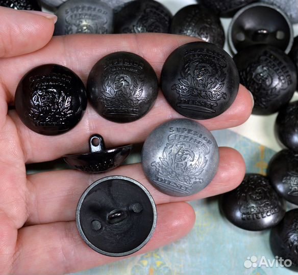 Пуговицы 23, 25 мм