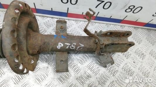 Амортизатор передний левый renault clio 3 (2BL08K8