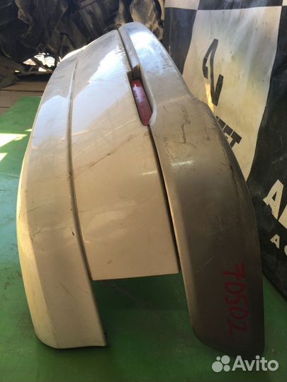 Бампер задний Toyota Raum EXZ10