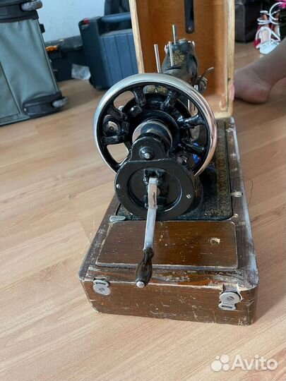 Швейная машинка подольская СССР