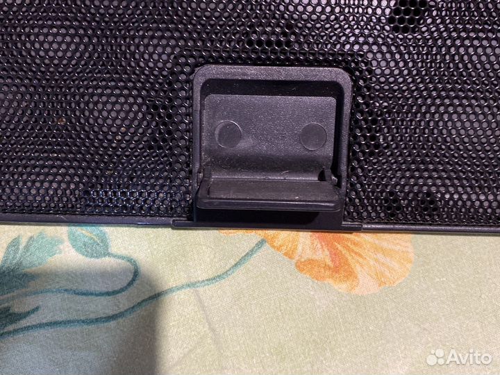 Подставка с охлаждением для ноутбука