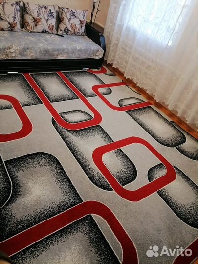 Ковры и поласы бу