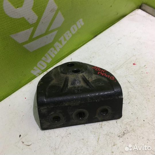 Кронштейн опоры двигателя Шевроле Авео Т200 03-08