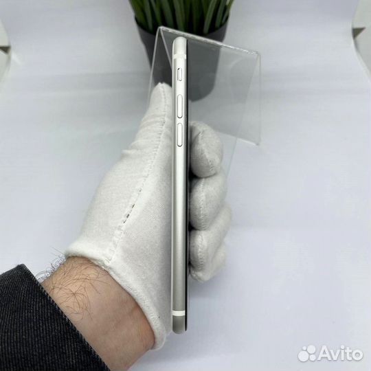 iPhone SE (2020), 256 ГБ