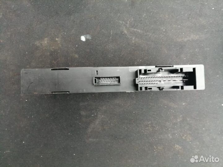 Блок управления на BMW X5 Е70 CAS 3