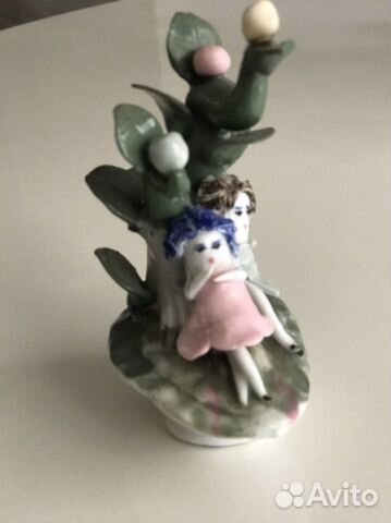 Фарфоровая статуэтка Англия