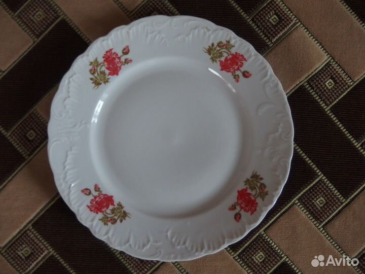 Тарелки, блюдо, пепельница,розетки 1970г