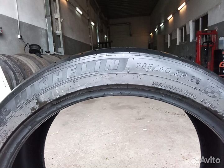 Michelin Pilot Sport 4 S 285/40 R23