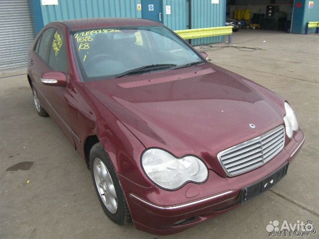 Б/у Запчасти на W203 C180