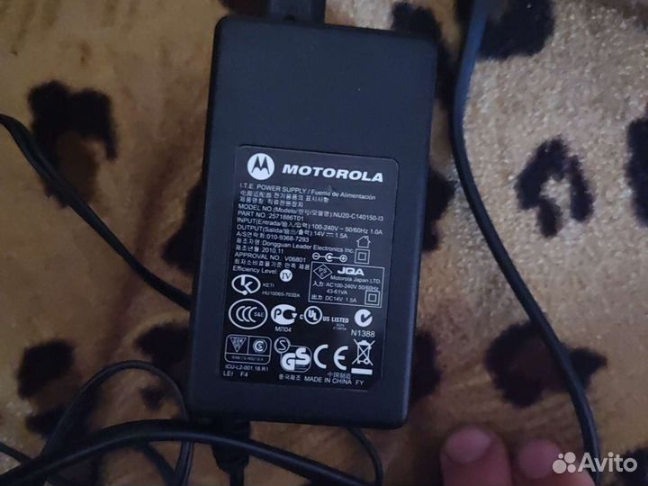 Зарядное устройство для рации motorola