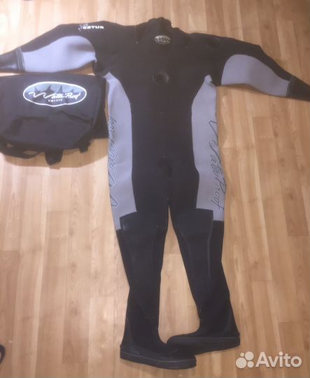 Сухой гидрокостюм Waterproof Cetus Швеция