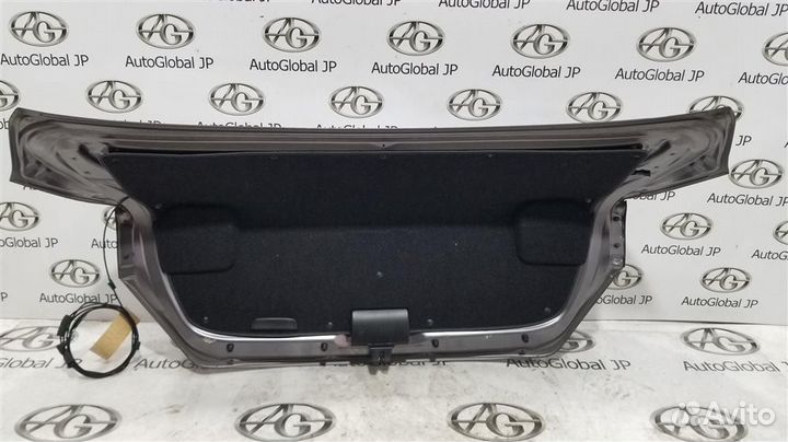 Крышка багажника Toyota Sai