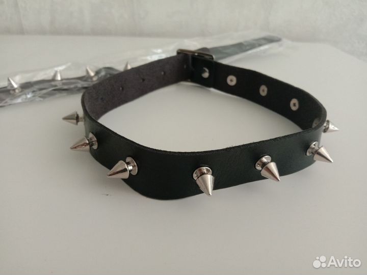 Рок-атрибутика в ассортименте