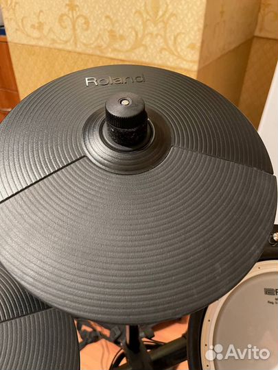 Электронная барабанная установка Roland TD-1